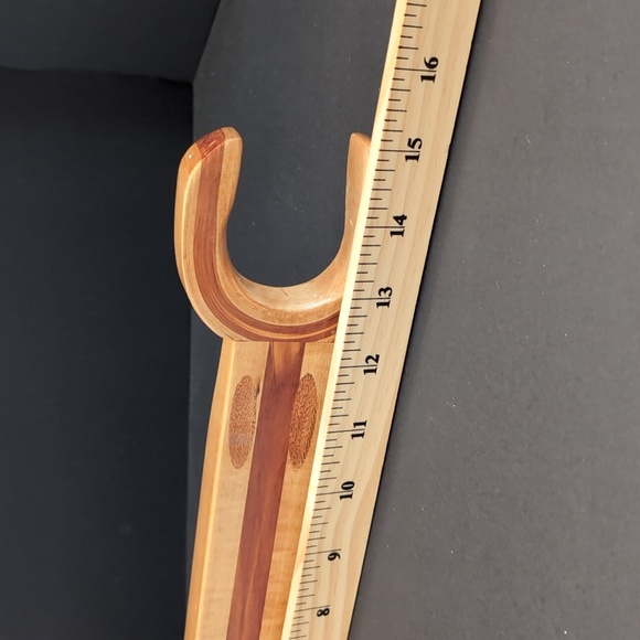 Wooden handmade Guitar Hanger/Stand. - Picture 6 of 7